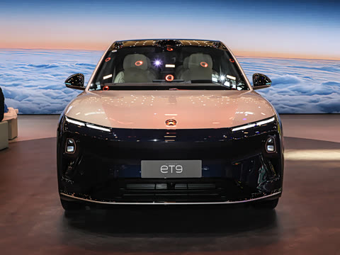 2025�� 102kWh ��ƽ���ر��