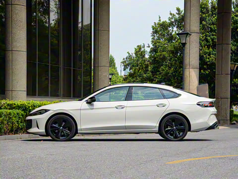 2026�� ���L GTS 380TSI ����������