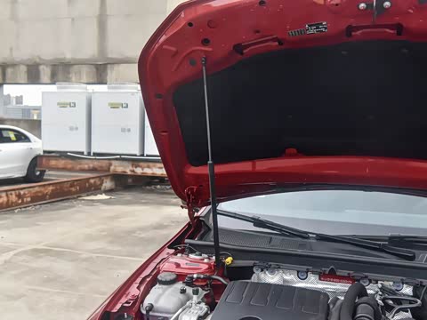 2025�� CLA 200 ���ܳ�