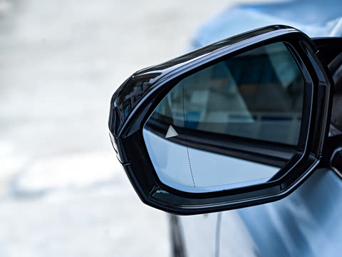 2026�� M50 xDrive
