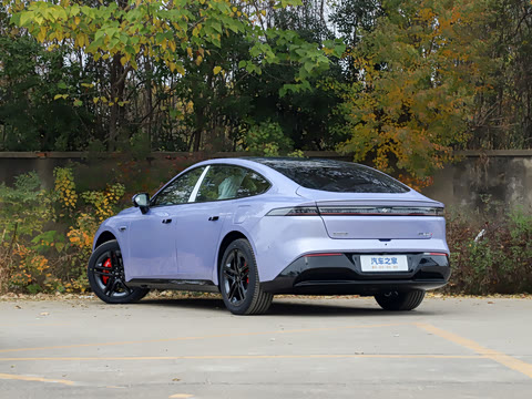 2026 007+  650 Ultra+״