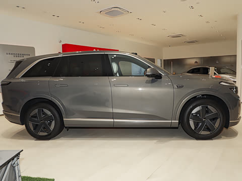 2025�� Pro ������