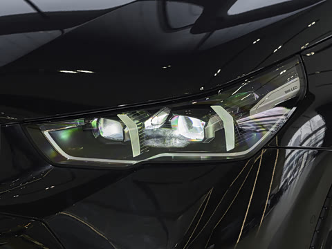 2026�� �Ŀ� eDrive 35L M�˶���װ