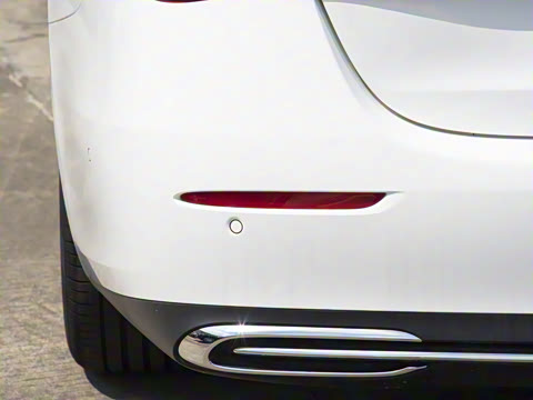 2025�� �Ŀ� E 260 L