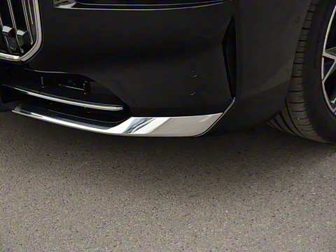 2026�� 735Li ������װ