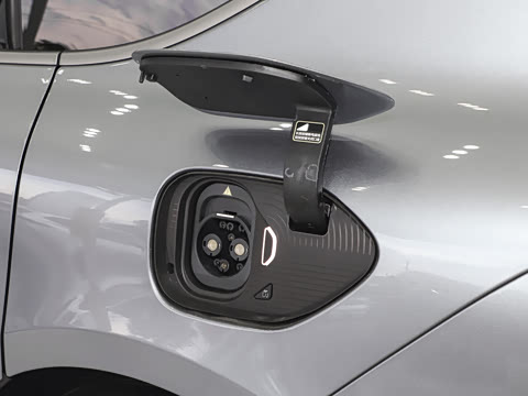 2025�� �ھ������ 100kWh