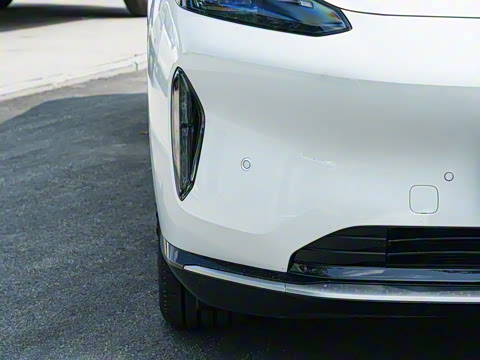 2025�� 670 Max��