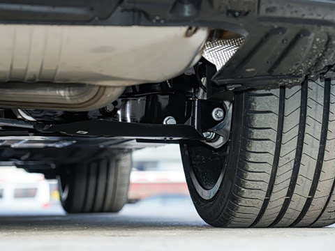 2026�� xDrive 40Li ������M�˶���ҹ��װ