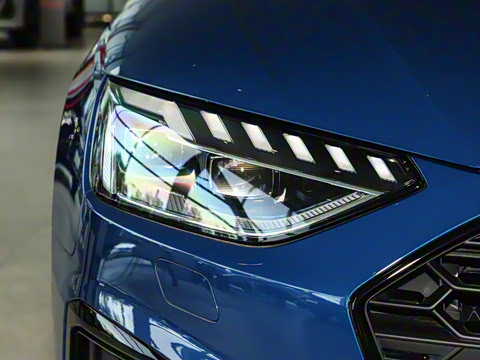 2025�� S4 Avant 3.0TFSI