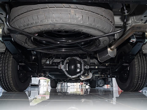 2025�� M5 1.6L ���������� 7��