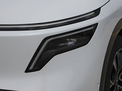 2026�� ���� 310 Max