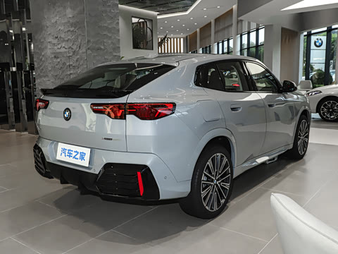 2026�� xDrive25i M�˶���ҹ��װ