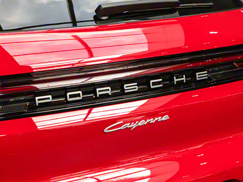 2025�� Cayenne 3.0T ���ΰ�