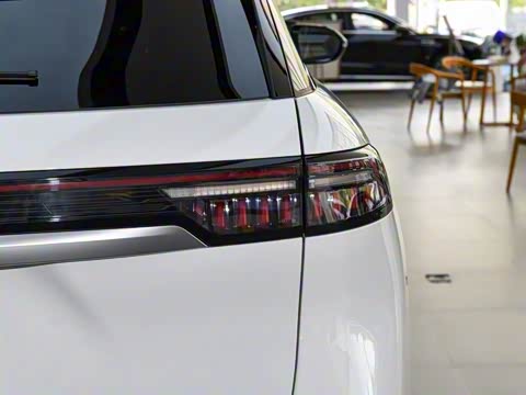 2025�� 210 ������