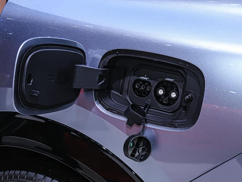 2026�� 235km ����Ǭ��������