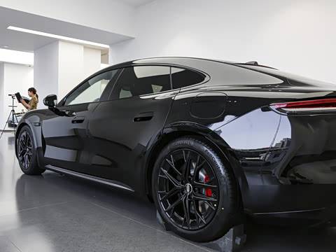2026�� Ultra