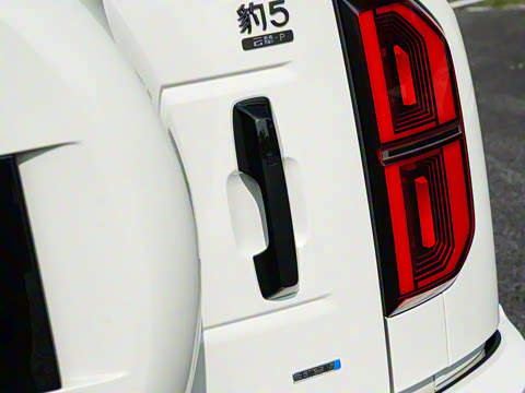 2025�� 210KM ��������Ultra��