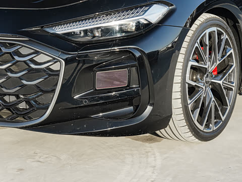 2026�� TFSI quattro 200kW �콢������