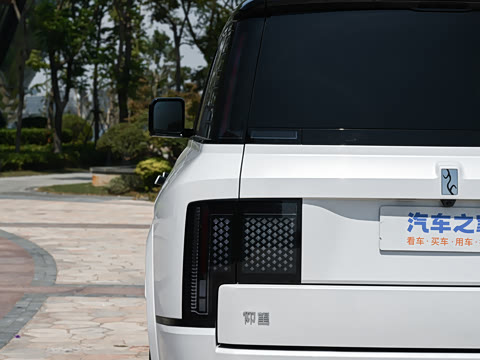 2025�� ������