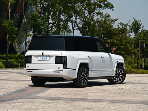 2025�� ������