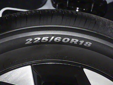 2025�� 530 Light