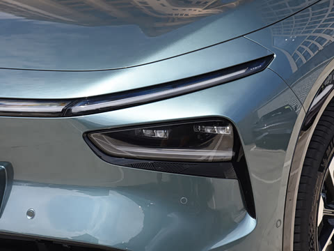 2025�� 602 ������ Max