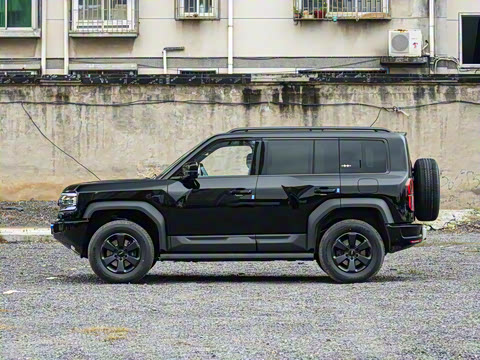 2025�� 210KM ����Ultra��