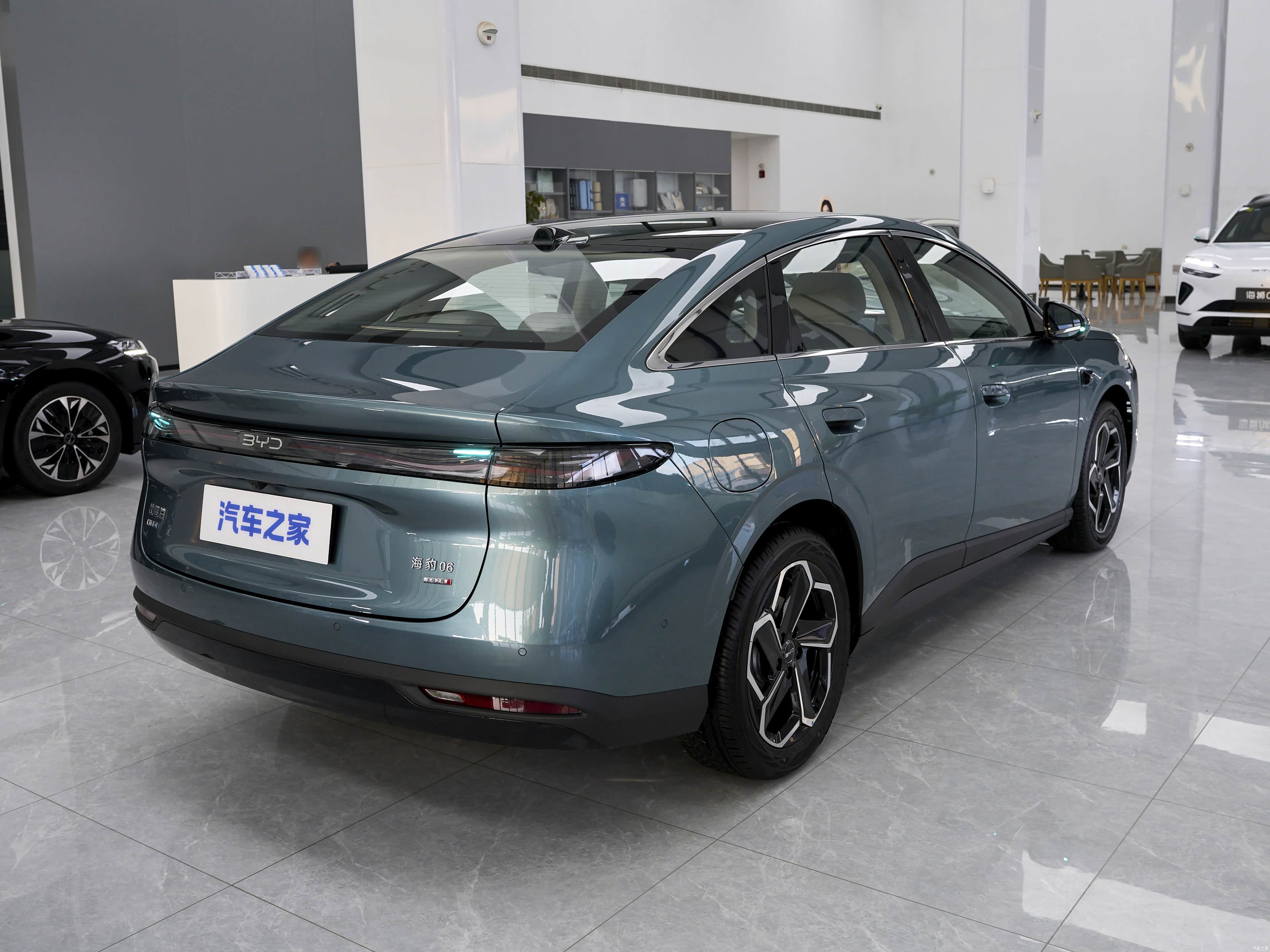 BYD SEAL, миниатюра 6