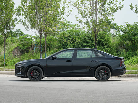 2025�� 2.0T �Զ���Ӱ200���������