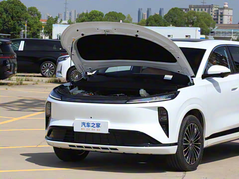 2025�� 185KM�����