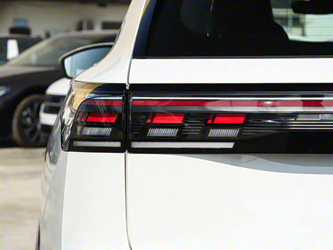 2026��  PRO 380TSI ���� R-Line �캽��