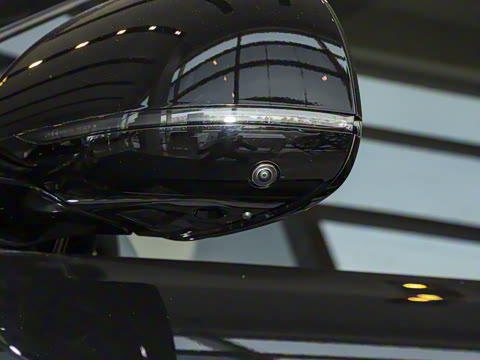 2025�� 400PS Dynamic SE