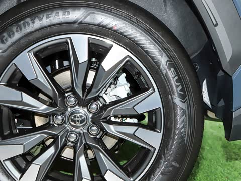 2026�� 2.0L ����������