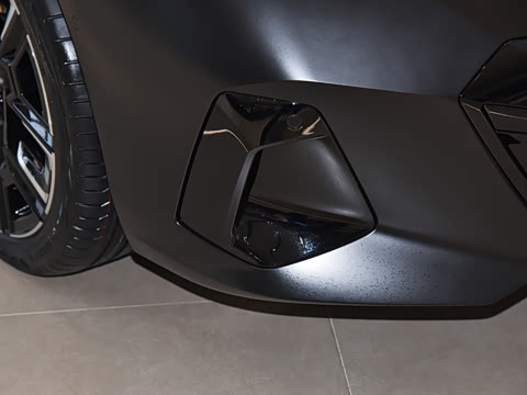 2026�� 530Li �����