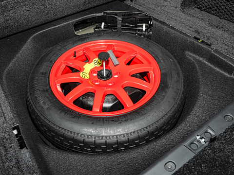 2025�� 3.0 L6 400PS �䷶�ӳ���