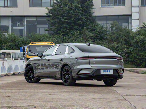 2025�� DM-i �Ǽݰ� 245KM������