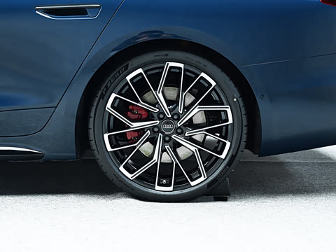 2026�� 3.0T �˶���