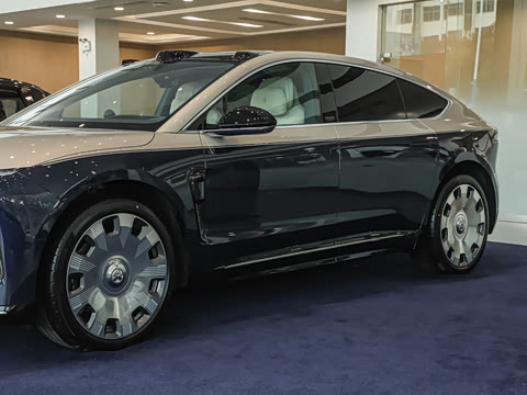 2025�� 102kWh ��ƽ���ر��