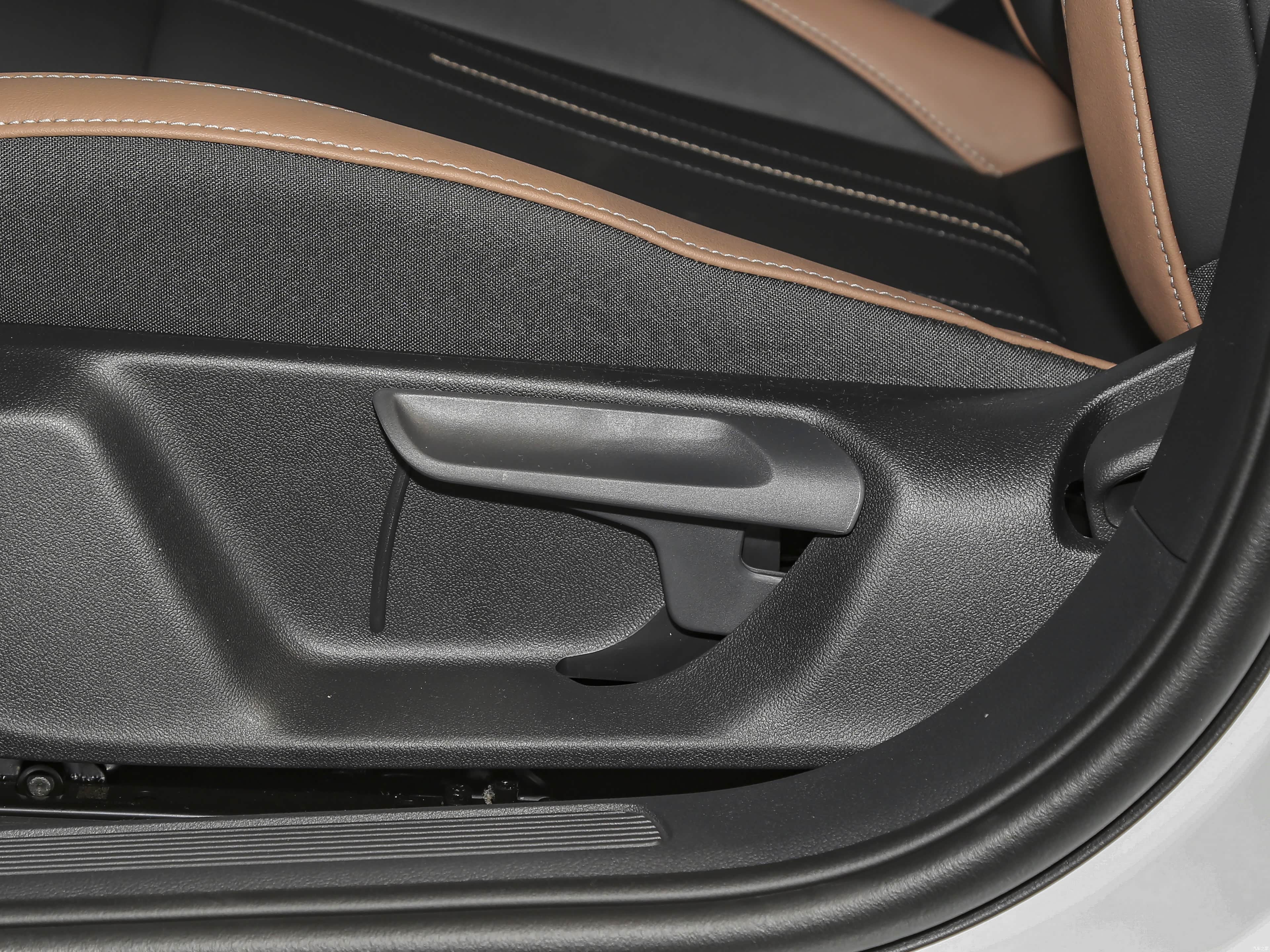 Volkswagen Sagitar, миниатюра 30