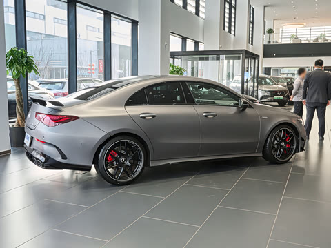 2026�� AMG CLA 45 S 4MATIC+