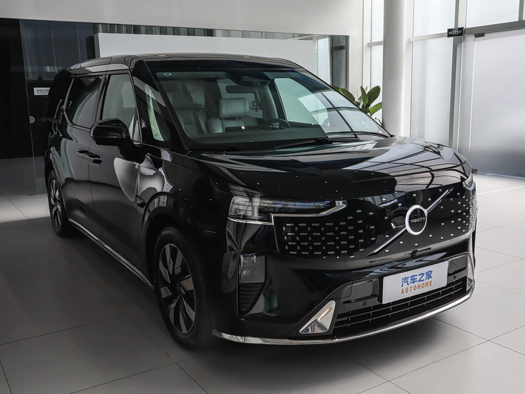 Volvo EM90, Минивэн: фото поколения
