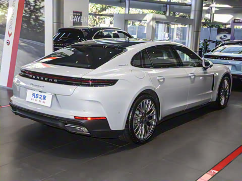 2024�� Panamera 4 �����ӳ��� 2.9T