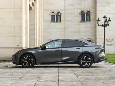 2026�� 550Ultra��ΪǬ��ADS SE��