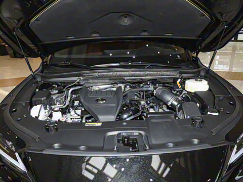 2026�� 500h ����F SPORT Performance