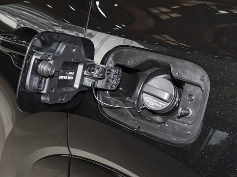 2026�� 500h ����F SPORT Performance