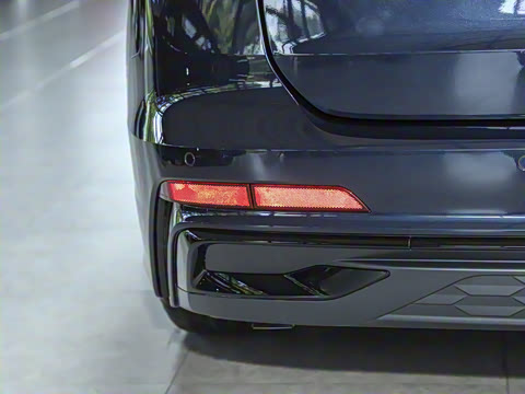 2025�� Avant 45 TFSI ��̽�ռ�