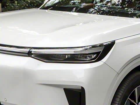 2025�� Ǭ�� UItra 6��