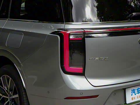 2025�� Ǭ�� UItra 6��