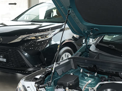 2026�� 2.0L ����������