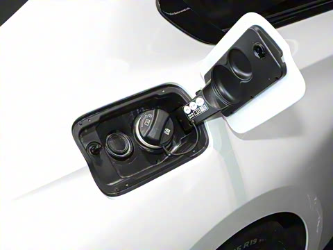 2025�� 225i M�˶���ҹ��װ